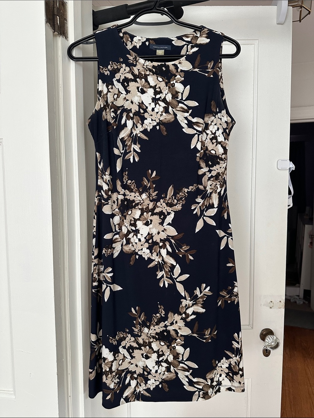 Women’s Sleeveless Navy Floral Midi Dress